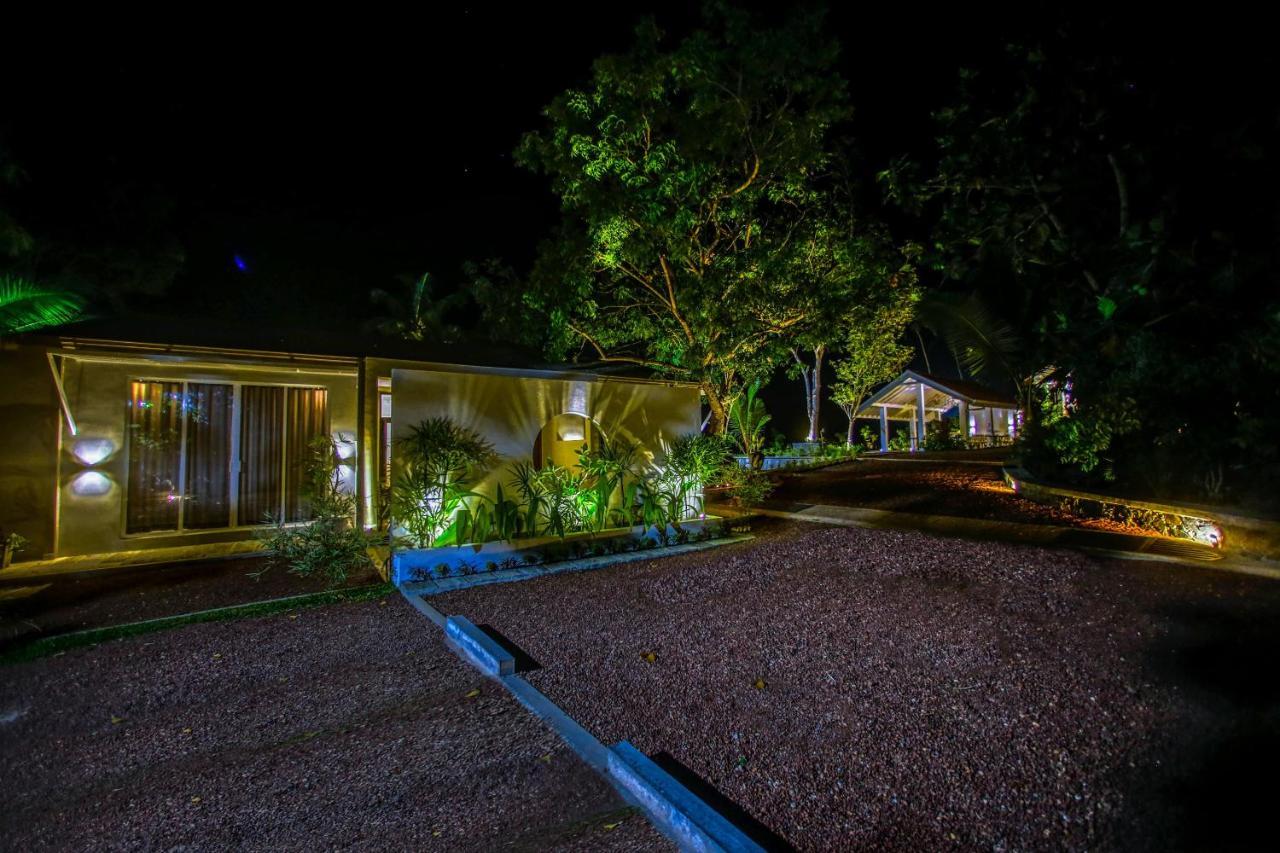 The Niche Hikkaduwa - 10 Minutes To The Beach エクステリア 写真